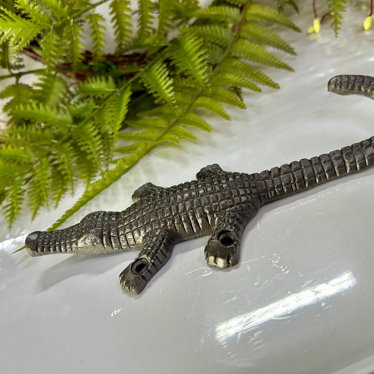 Alligator Wall Hook Cast Iron - Etsy