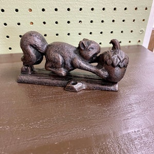 Squirrel Door Knocker cast iron