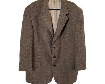 50s 60s Harris Tweed Black and Gray Herringbone Sport Coat With