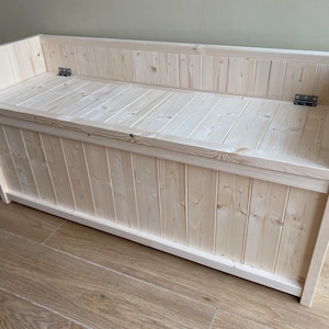 Bench storage box seat