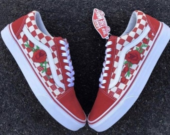 vans rose checkered shoes