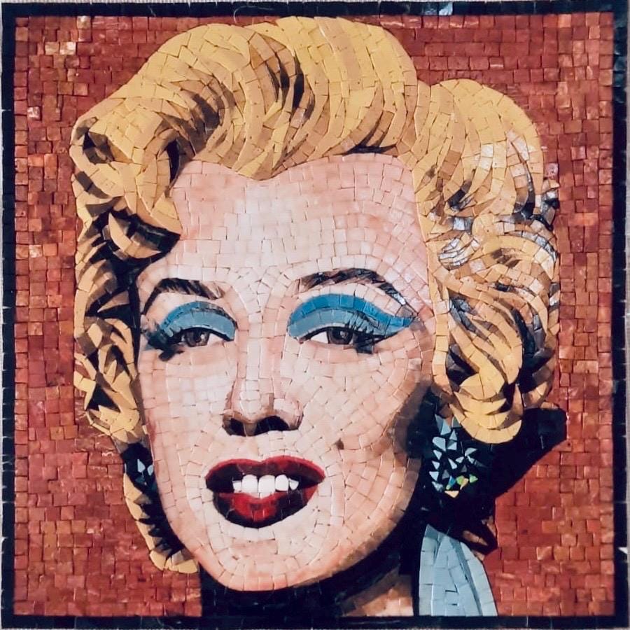 マリリン・モンローのモザイクウォールアート - 手作りのカスタム