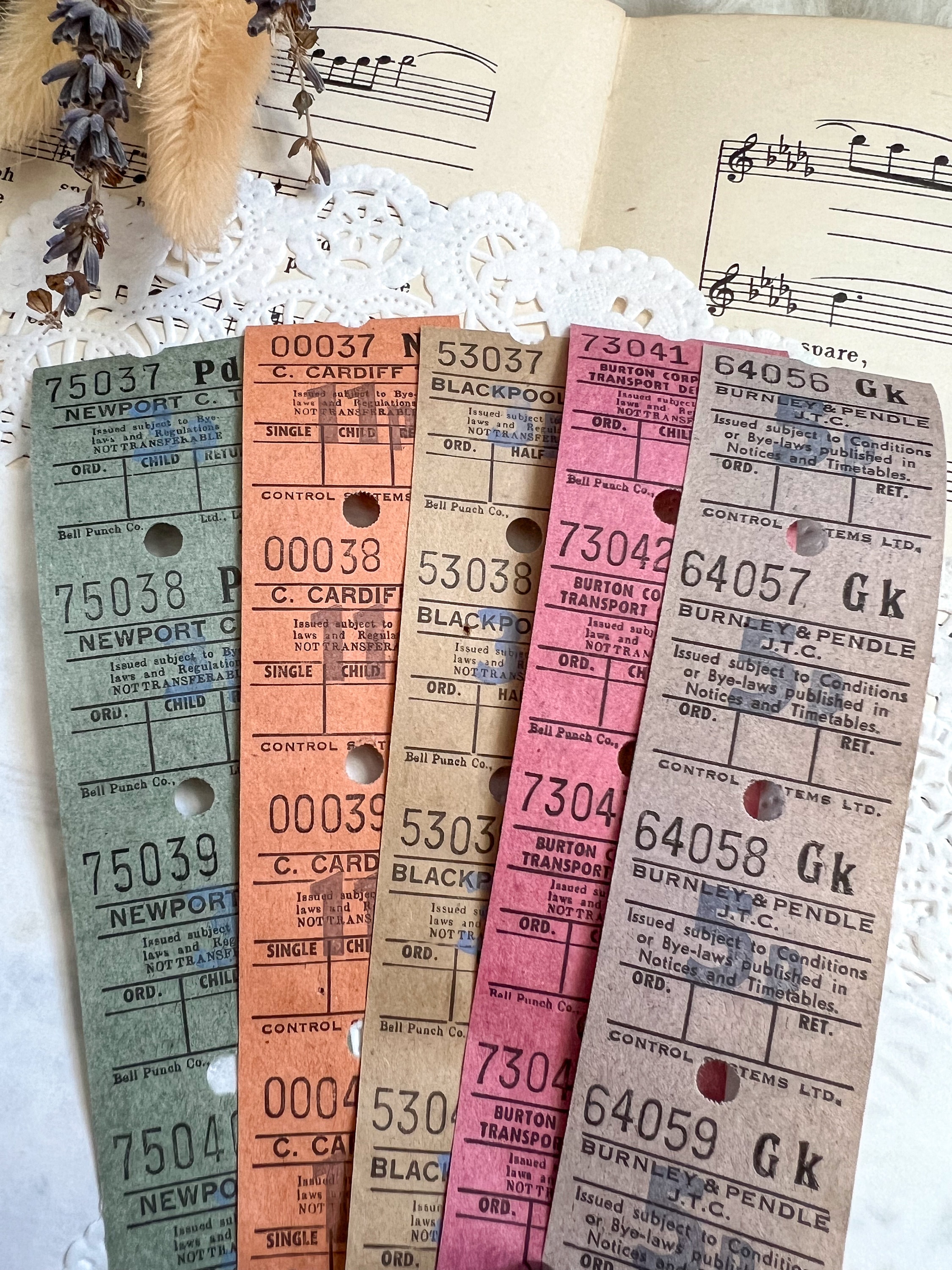 Authentic Vintage UK Ultimate Bus Ticket Pack - 20pcs