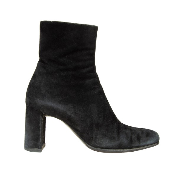 90s FreeLance black suede block heel ankle boots / Minimalist black high heel booties / Made in France / Size EU 36 - US 5.5 - UK 3