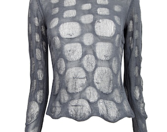 Maglione grigio anni &#39;90 lavorato a maglia aperta e consumato / Top lavorato a maglia decostruito con maniche a 3/4 e lavorazione a avanguardia