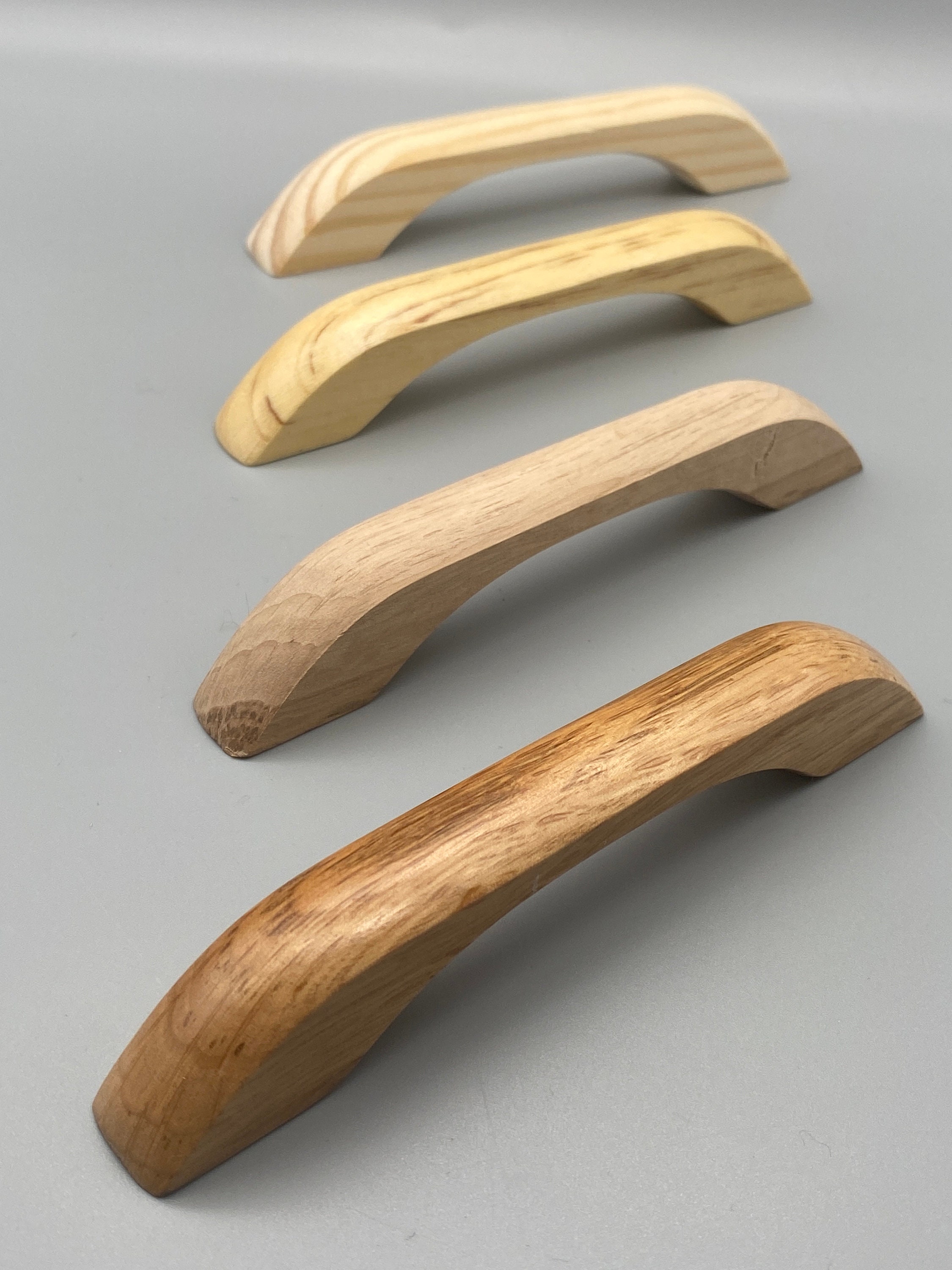 2x Natural Wood D-shaped Handles Pine and Oak Wood lacquered and  Unlacquered Finish 100mm 4'' Inch Pre Drilled Pair -  Canada