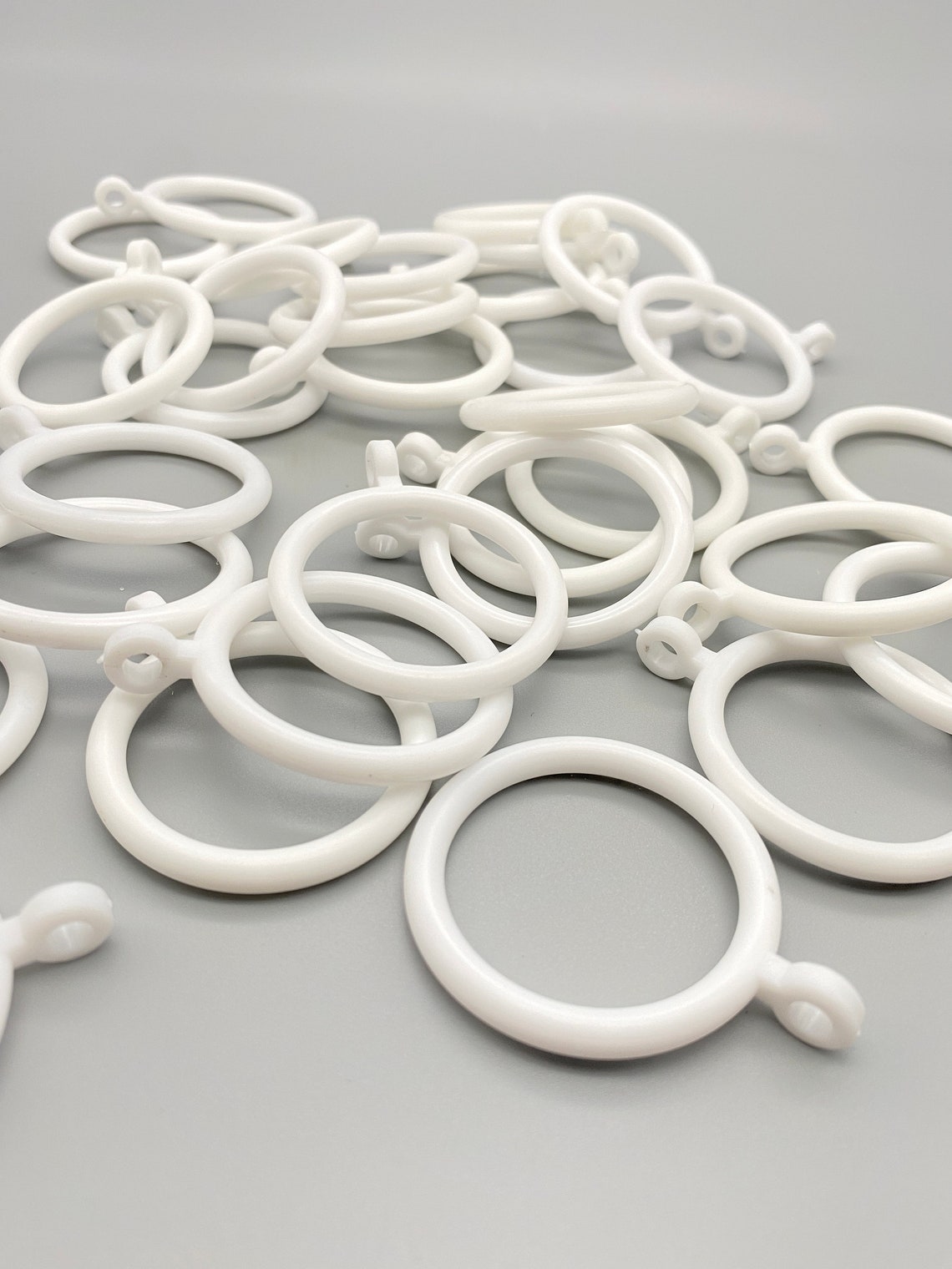 25 x Curtain Pole Rings to Fit upto 30mm Poles Plastic Etsy