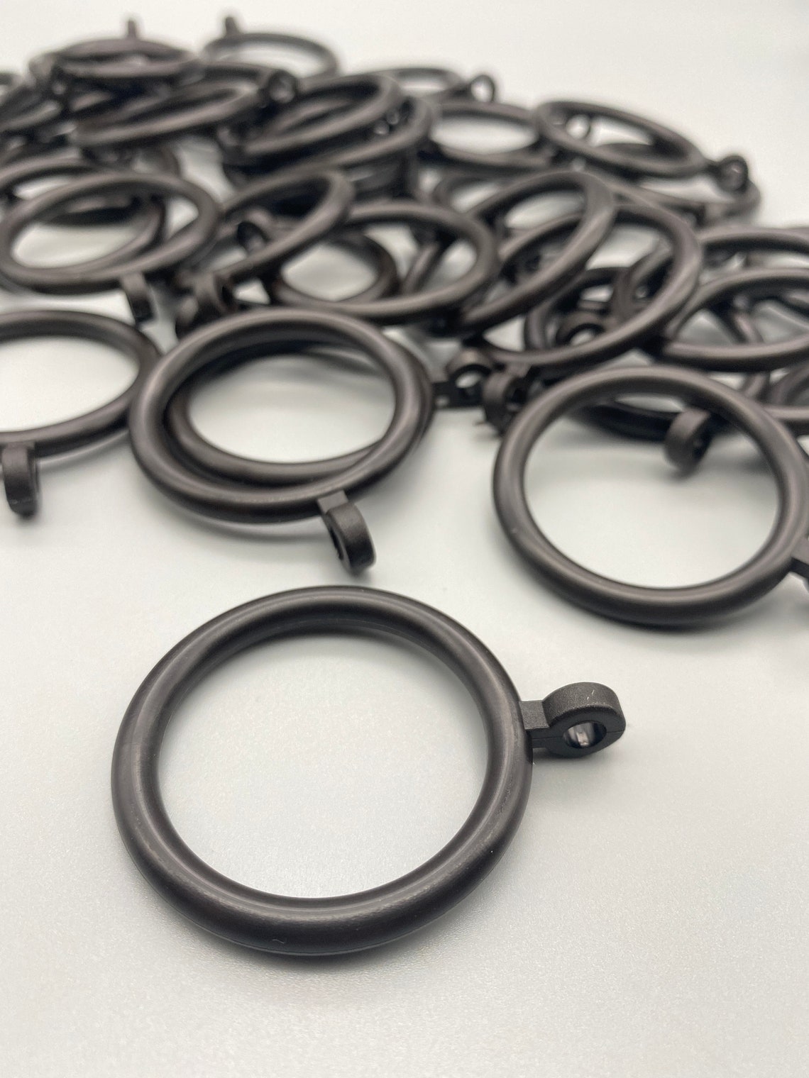 25 x Curtain Pole Rings to Fit upto 30mm Poles Plastic Etsy