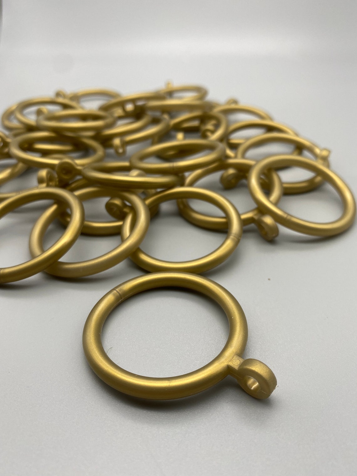 25 x Curtain Pole Rings to Fit upto 30mm Poles Plastic Etsy