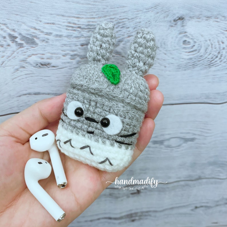 Crochet Pattern-Instant Download-English Pattern CROCHET PATTERN 5 in 1 008 5 Character Airpods 1/&2 Case cove Cute