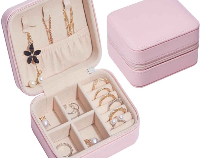 Travel Jewelry Case for Women, Portable Storage Jewelry Box with Makeup Mirror, Jewelry Organizer for Earrings Necklace Rings Bracelet Watch