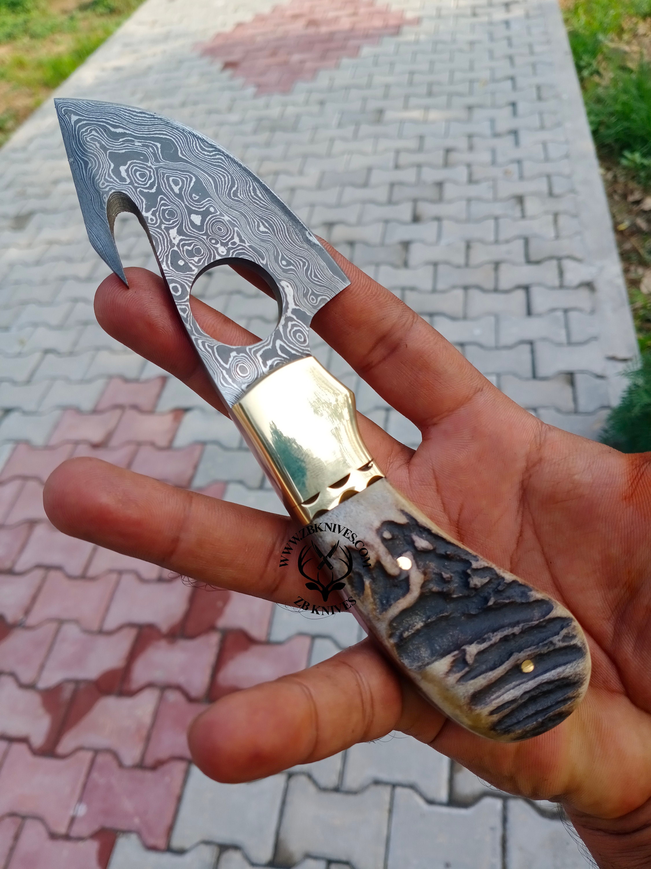 Premium Custom Damascus Steel Gutting Knife with Rosewood Grip main image 0
