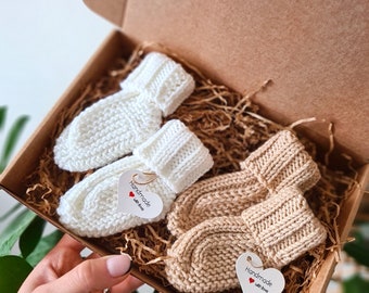 Calzini per neonati 100% lana merino. Calzini fatti a mano. Regalo perfetto per il bambino. Calzini per bambini della migliore qualità.