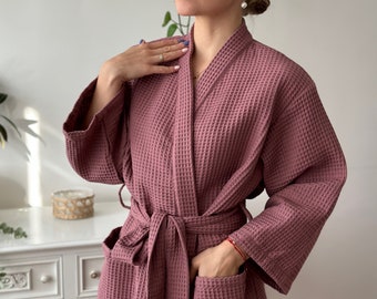 Vintage dusty pink robe for women - Best Mothers day gift - Absorbent, charming bath robe - pink kimono robe with pockets - spa robe for her