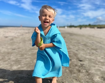 Poncho de plage enfants/serviette de plage à capuche pour les tout-petits/couverture à capuche/Poncho en coton gaufré/poncho de bain/poncho pour enfants avec trous pour les bras et capuche