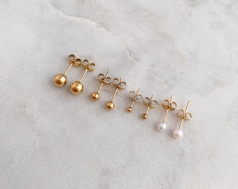 Gold Pearl Stud Earrings | Stainless Steel 18K Real Gold Plated | Hypoallergenic | Gift for Her | Dainty | Minimalist