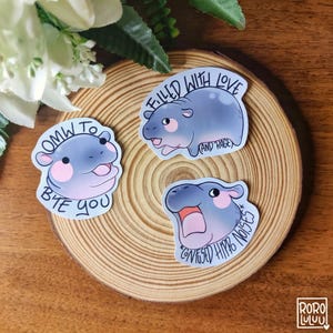Pegatina de Moo Deng, bonita pegatina de hipopótamo, pegatina de meme, pegatina kawaii, bonito regalo para Happy Mail, cuaderno, portátil