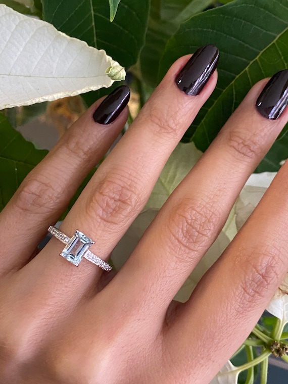 Aquamarine ring