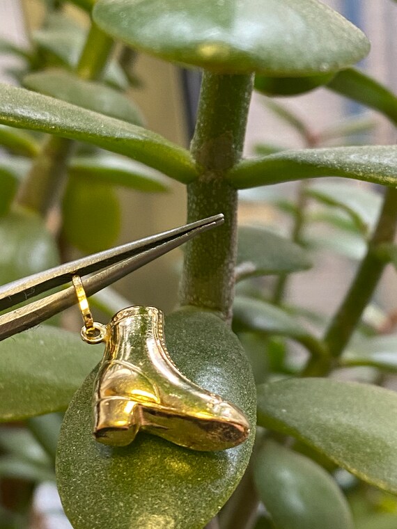 Vintage Ankle Boot Charm in 9ct Yellow Gold - Col… - image 3