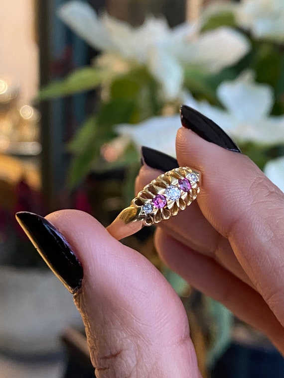 Antique Ruby and Diamond 18ct Yellow Gold Late Vi… - image 3