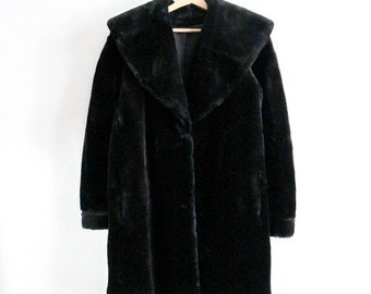 Vintage 80s Made in France black faux fur coat