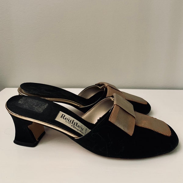 Vintage 1960s Réalités by Oomphies Black & Gold Evening Mules