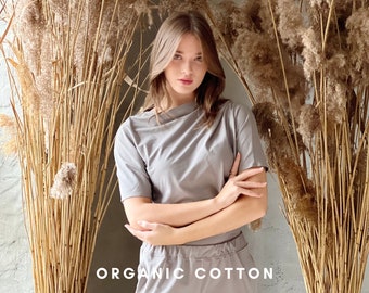 Gray Organic Cotton Tunic Top: Loose Fit Jersey Tee