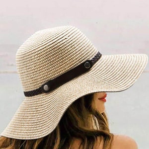 Women Beige Black Foldable Wide Floppy Brim, Sun Protection Wide Brim Summer Straw Hat