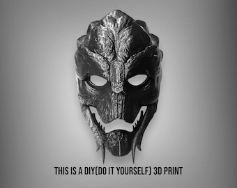 Casco de Garrus de la serie de videojuegos Mass Effect de BioWare (DIY)