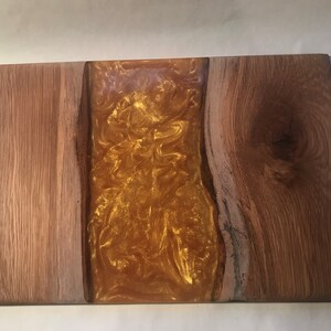 Charcuterie Board Gold Pearl Metallic