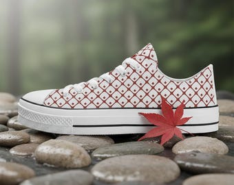 絞り染めの赤いローカットスニーカー｜日本の防染模様の靴｜職人技が光る深紅のキャンバススニーカー｜京都スタイル｜エグゼクティブ・ノマド・トラベル