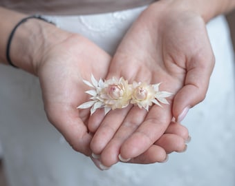 Blush Dried flowers Wedding hair accessory Pink Greenery Boho hair pin Bridal hair piece Burgundy Rustic flower hair piece Autumn Head piece