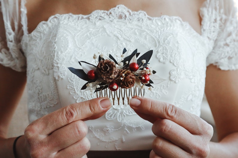 Winter Wedding Dried flowers Wedding hair accessory Greenery hair comb Bridal hair piece Pine cones Rustic flower hair piece Head piece image 1