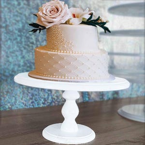 Support à gâteau en bois blanc : piédestal à dessert de mariage
