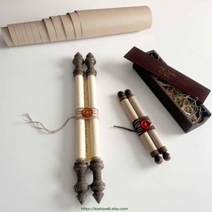 Custom paper scroll with gift case