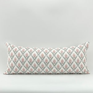 French General // Copricuscino con stampa a blocchi rosa e verde, stile cottage inglese, stile country moderno francese