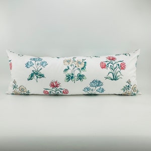 Housse de coussin florale de créateur, campagne française, jardin anglais, cottagecore