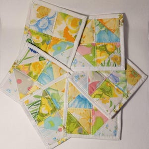 Set mit 6 gesteppten Untersetzern, handgemachte Untersetzer, Wohnkultur, Küchendekoration, Becherteppiche