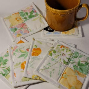 Set mit 6 gesteppten Untersetzern, handgemachte Untersetzer, Wohnkultur, Küchendekoration, Becherteppiche