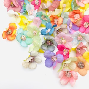 50 pcs Artificial Flower Heads Mini Daisy Silk Fabric Flowers Craft Home Party Decorations Scrapbooking Wreath Making Wedding Tiny Blossoms image 10