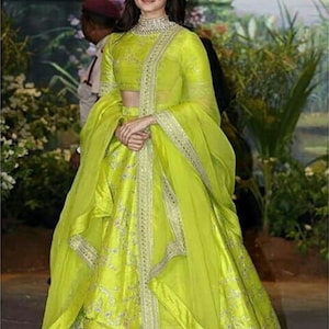 Alia bhatt green lehenga choli online Clearance