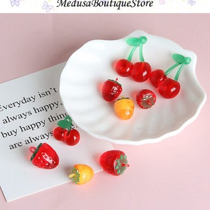 5Pcs Cherry Charms, Strawberry Charms, Resin Fruit Charms Pendant, DIY Jewelry Accessories, For Bracelet Necklace Earring