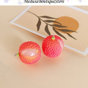 5pcs Simulation Lychee Charms, Lychee Pendant, Resin Fruit Charms Pendant, DIY Bracelet Necklace Earring Jewelry Findings Craft