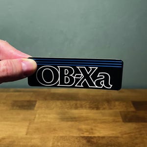 Oberheim OB-Xa sticker vinyle autocollant : synthé autocollant, synth vintage, synthé rétro, home studio, Yamaha, synthétiseur, sticker mac