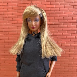 JASMINE doll wig in medium golden brown 3-4