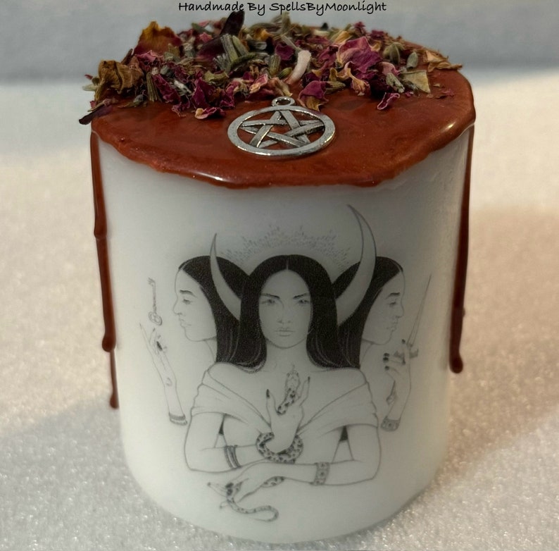 Hekate Altar Candle Hecate Candle Honor And Work With Hekate Goddess Candle afbeelding 2
