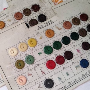 Vintage Knitwear Buttons: 22+ Wool Shade Art Buttons, 16mm Sample Card