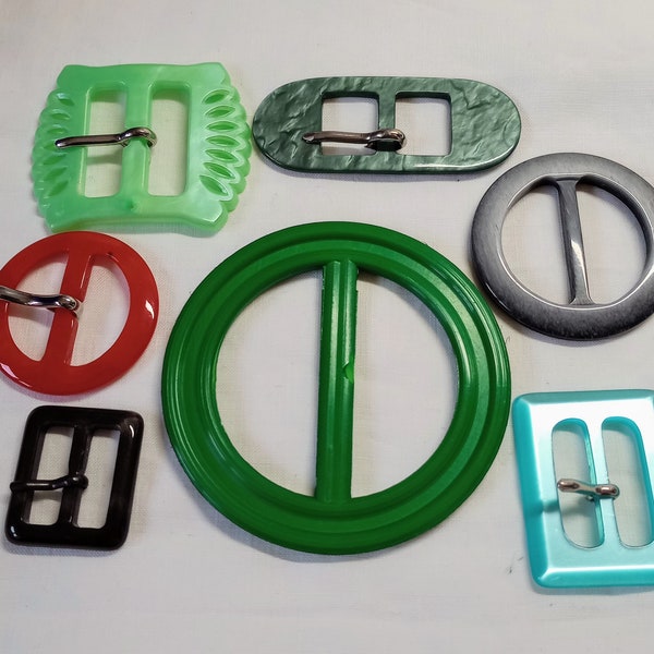 Vintage buckles - seven, for knitwear & sewing, grey, green, emerald, red, aqua, black plastic, collectors haberdashery, BethToTheNines