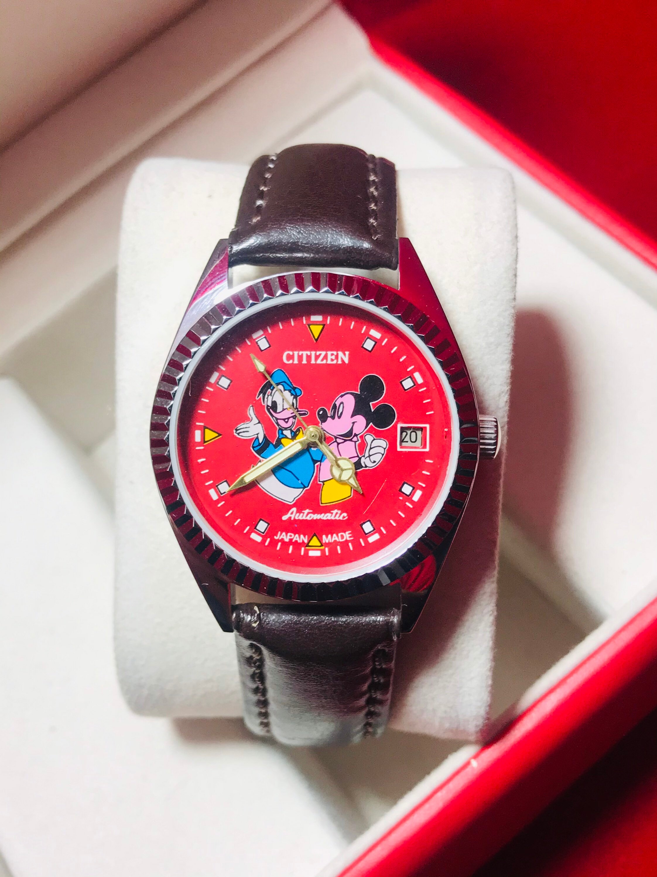 apple watch series 4 can work with android