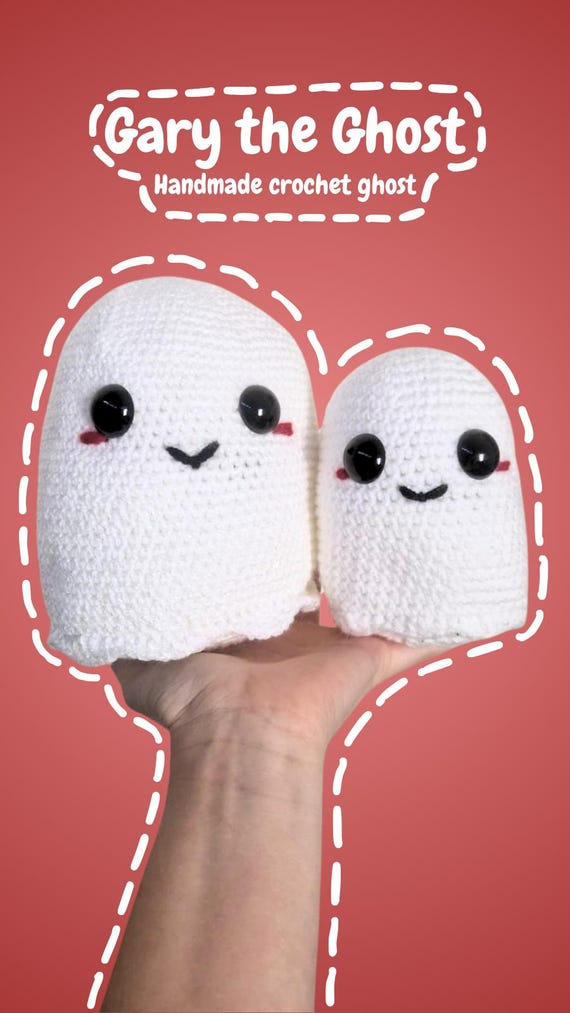 Gary the Ghost, Handmade Crochet Ghost Plushie, Spooky Autumn Amigurumi, Customisable Cheeks